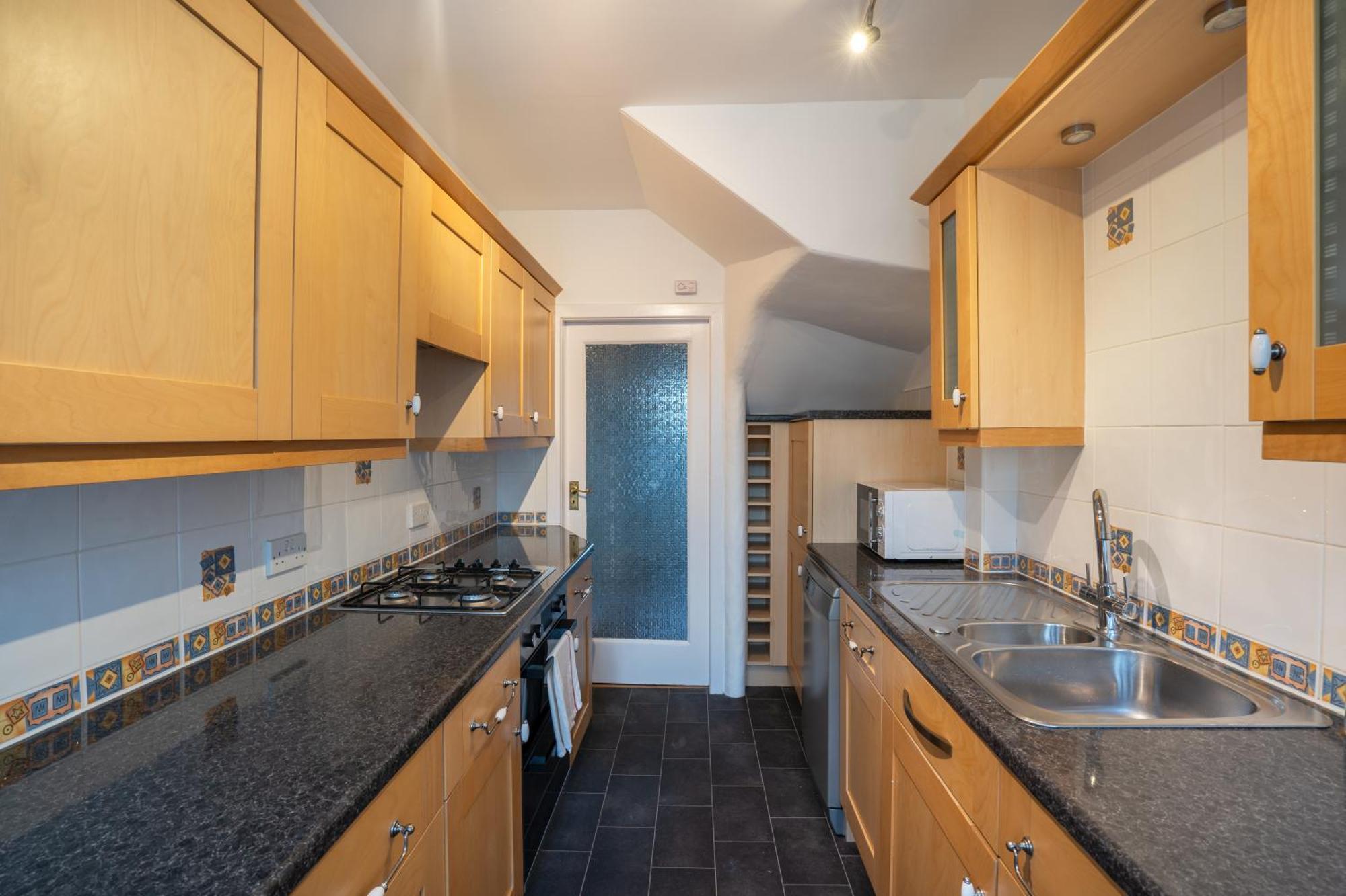 Large-2 Bed House-Free Parking Apartamento Aberdeen Exterior foto